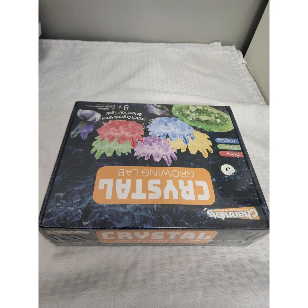 Channies Crystal Growing Lab Science Kit Grow Glow Display Kids Ages 8 Plus NEW